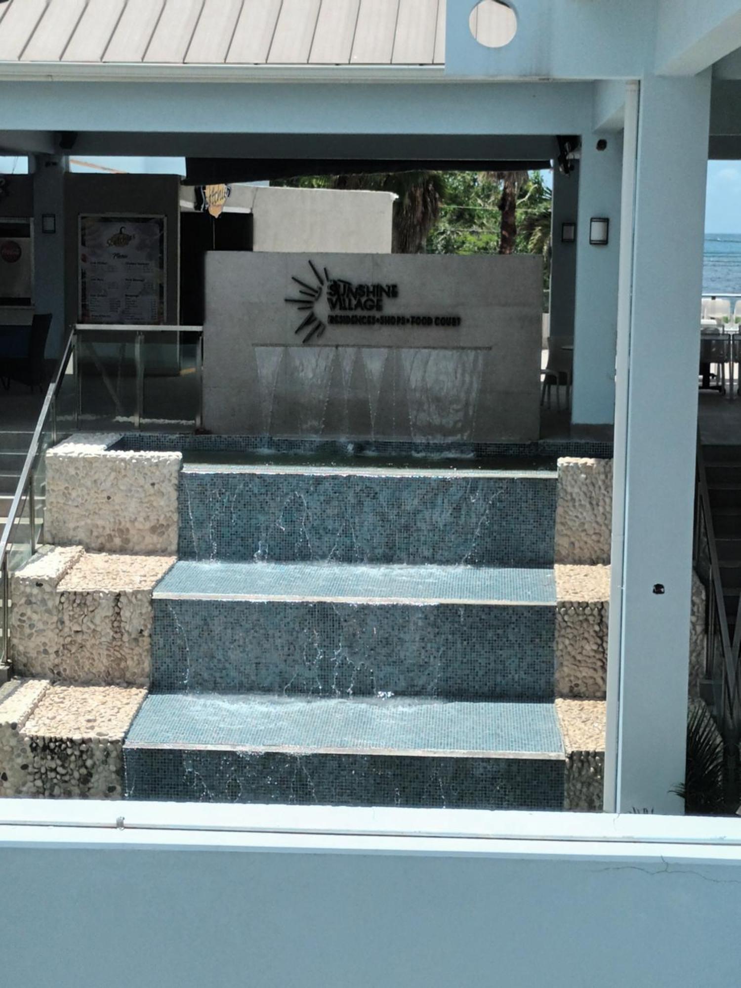Oceanfront Condo W/ Free Parking + High Speed Wifi Negril Buitenkant foto