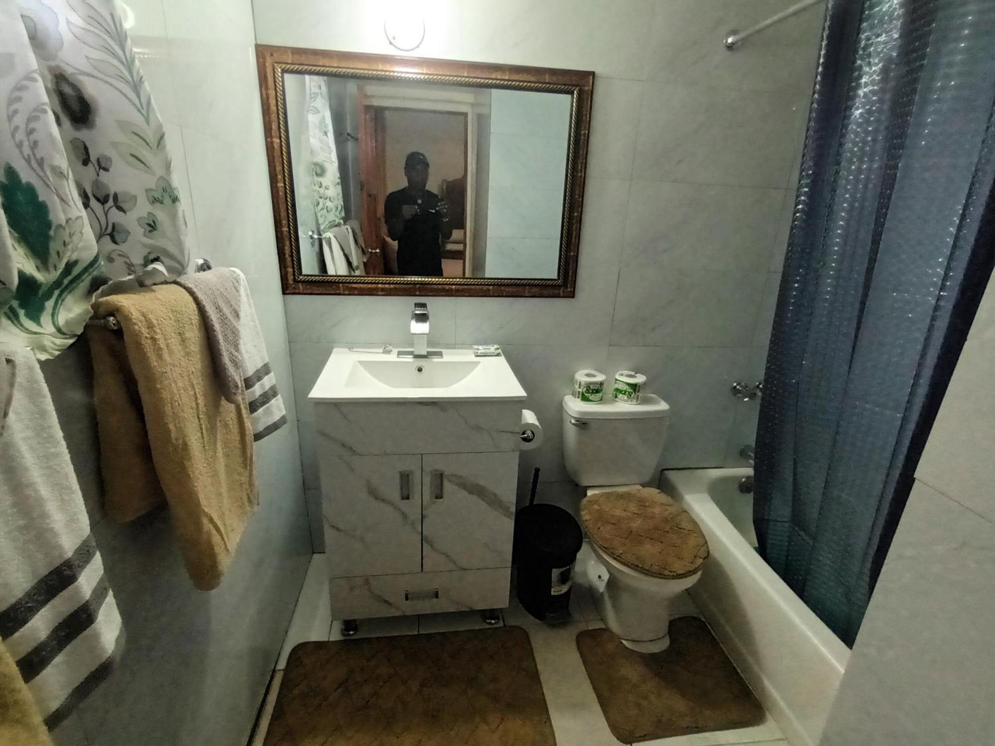 Oceanfront Condo W/ Free Parking + High Speed Wifi Negril Buitenkant foto